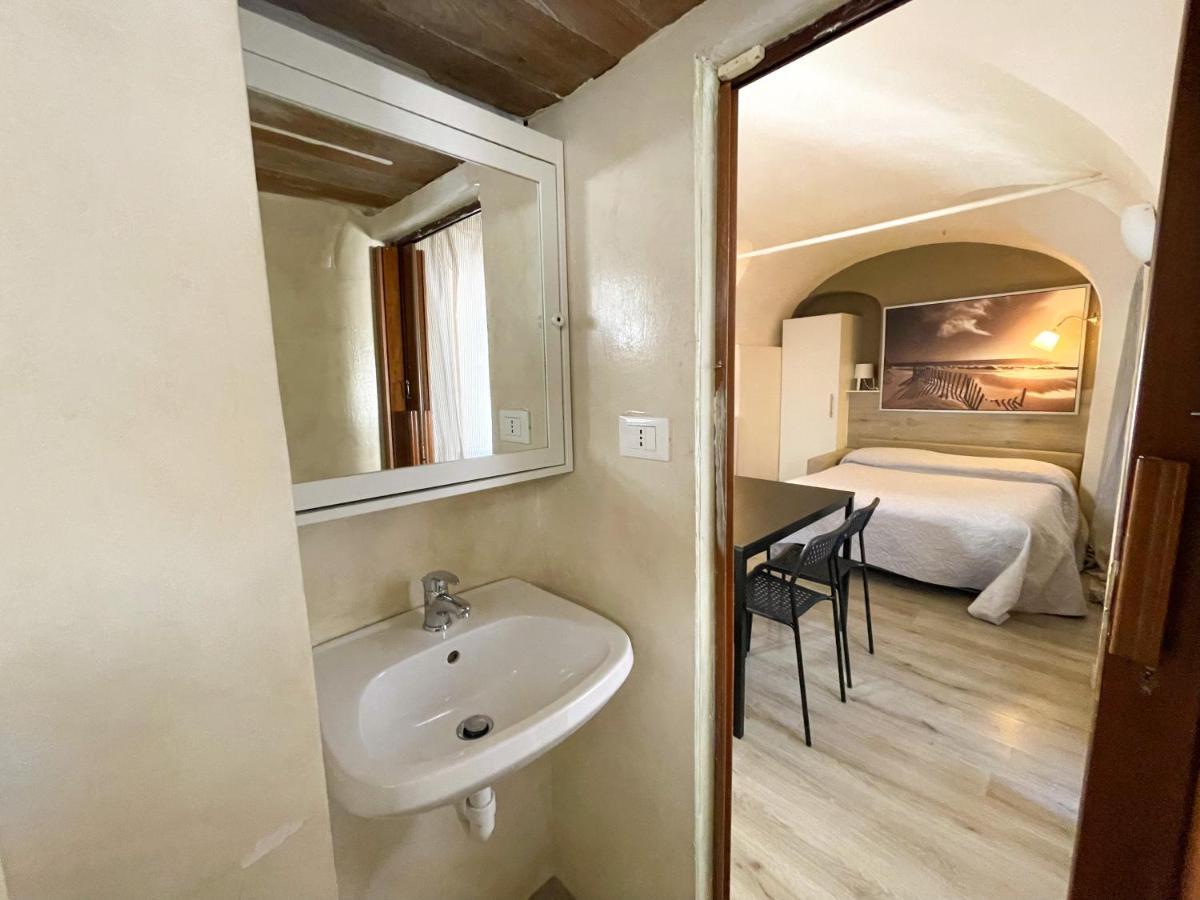 Monolocale A 50 Metri Dal Mare Apartment Celle Ligure Exterior foto