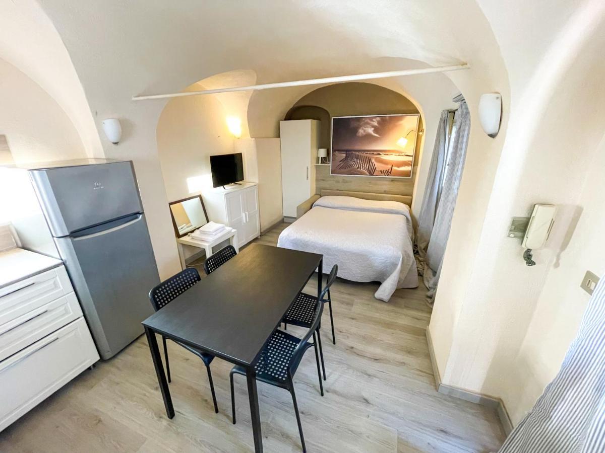 Monolocale A 50 Metri Dal Mare Apartment Celle Ligure Exterior foto